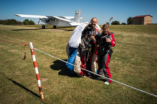 img_2016-08-27-fallschirm-tandemsprung_500x333_001_img_2090